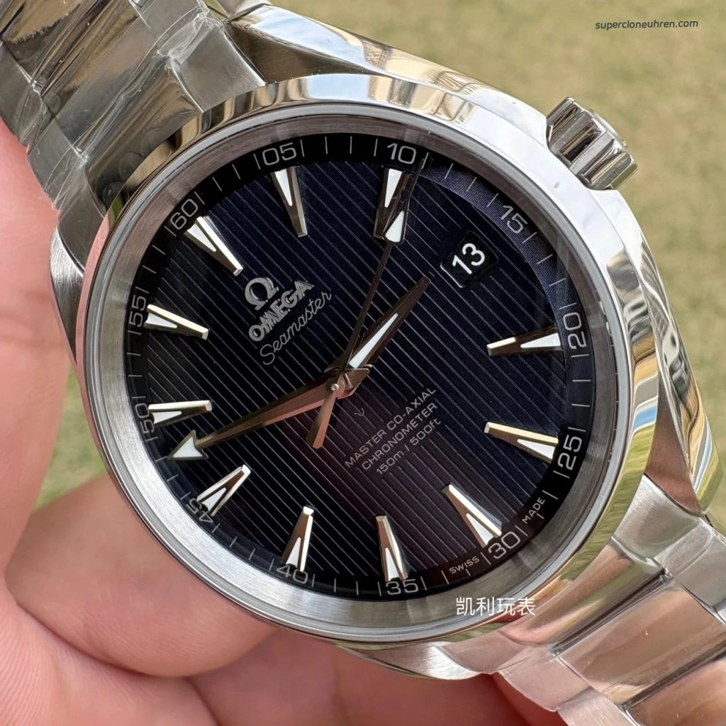 Premium Replica Uhr Omega Seamaster Aqua Terra 231.10.42.21.03.003 blaues Zifferblatt Edelstahlband 41,5 mm