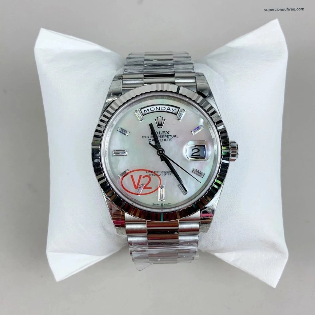 Super Clone Rolex Day-Date 228239-0078 Perlmutt-Zifferblatt mit Diamantbesatz 40mm