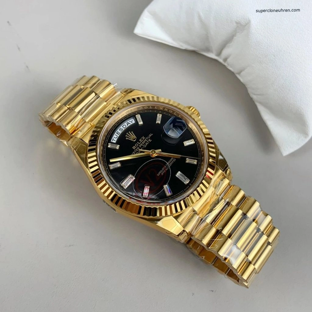 Premium Replica Uhr Rolex Day-Date 228238-0004 Schwarzes Zifferblatt Gelbgold-Optik 40mm