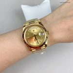 Super Clone Rolex Day-Date 228238-0005 Champagnerfarbenes Zifferblatt 40mm