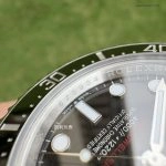 Premium Replica Uhr Rolex Sea-Dweller 126600 Edelstahl mit rotem Schriftzug 43mm