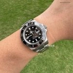 Premium Replica Uhr Rolex Sea-Dweller 126600 Edelstahl mit rotem Schriftzug 43mm