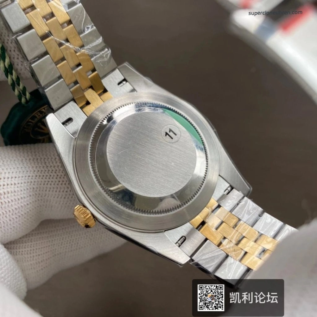 Premium Replica Uhr Rolex Datejust m126333-0014 Bicolor mit geriffelter Lünette 41mm
