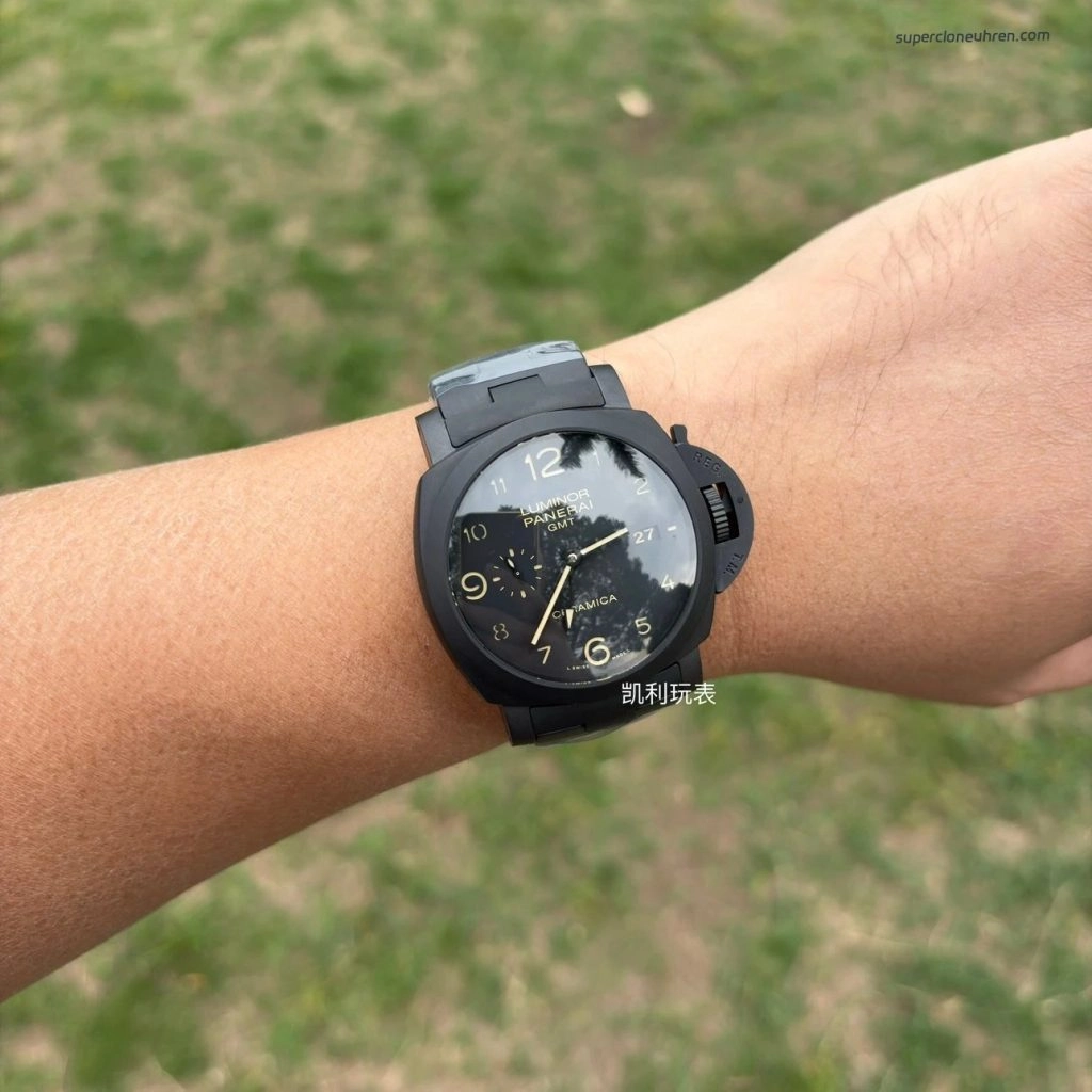 1:1 Super Clone Uhr Panerai Luminor PAM00438 Vollkeramik 44mm