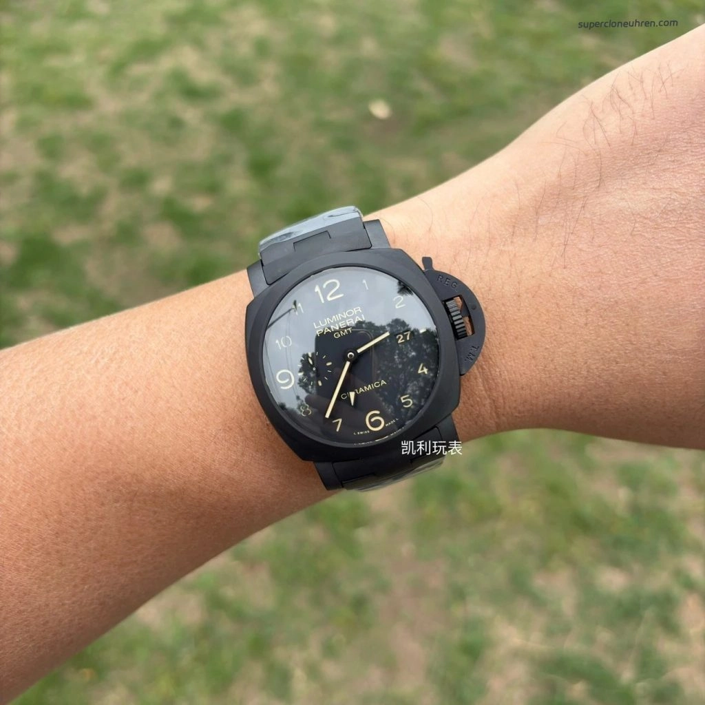 1:1 Super Clone Uhr Panerai Luminor PAM00438 Vollkeramik 44mm