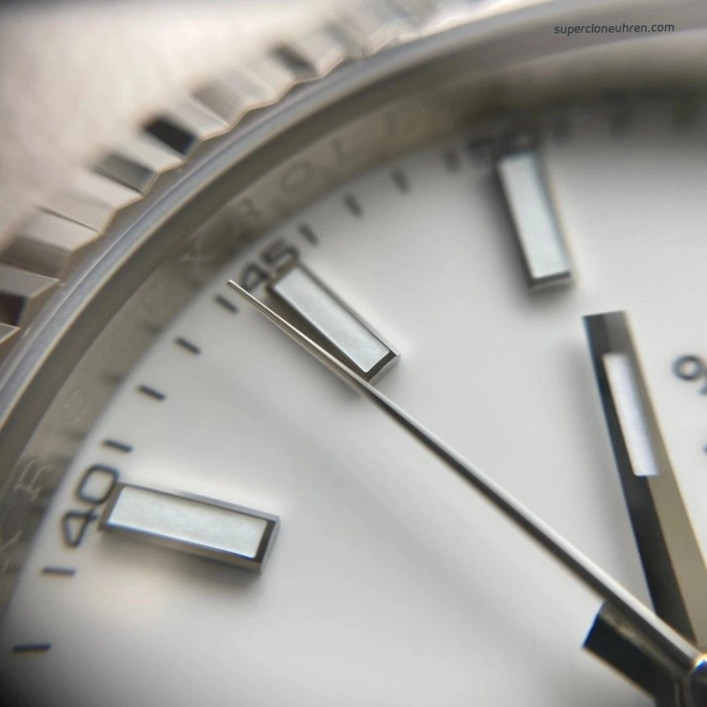 Premium Replica Uhr Rolex Datejust m126334-0009 Edelstahl 41mm