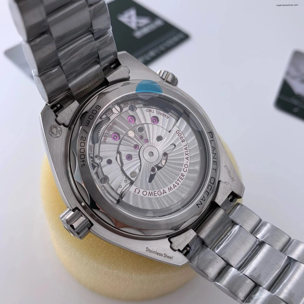 Premium Replica Uhr Omega Seamaster Planet Ocean 215.30.44.21.01.002 mit orangefarbener Lünette 43,5 mm