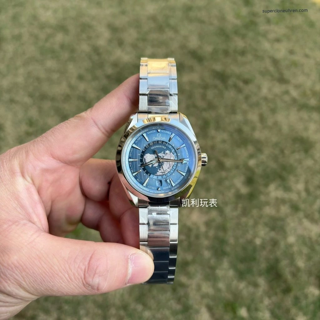 Super Clone Omega Seamaster Aqua Terra Worldtimer 220.10.43.22.03.002 Eisblaues Zifferblatt 43mm