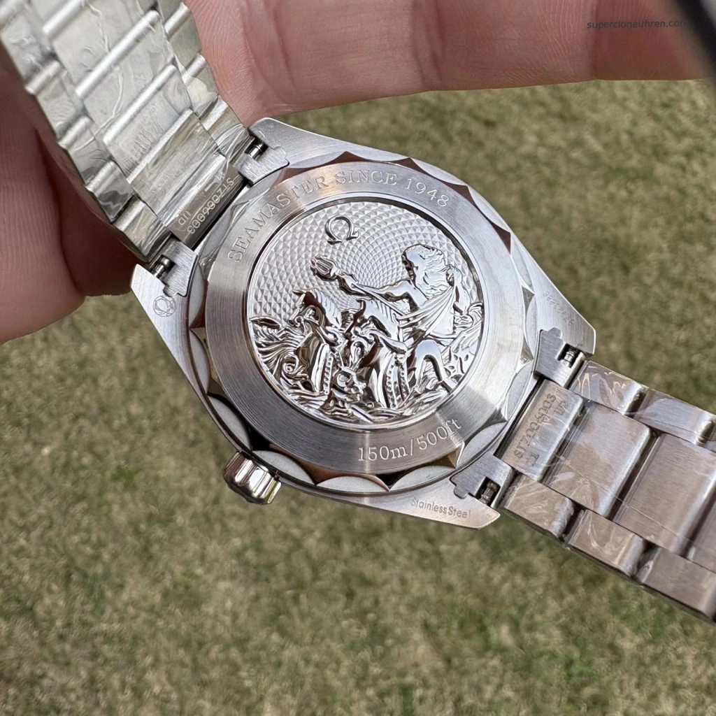 Super Clone Omega Seamaster Aqua Terra Worldtimer 220.10.43.22.03.002 Eisblaues Zifferblatt 43mm