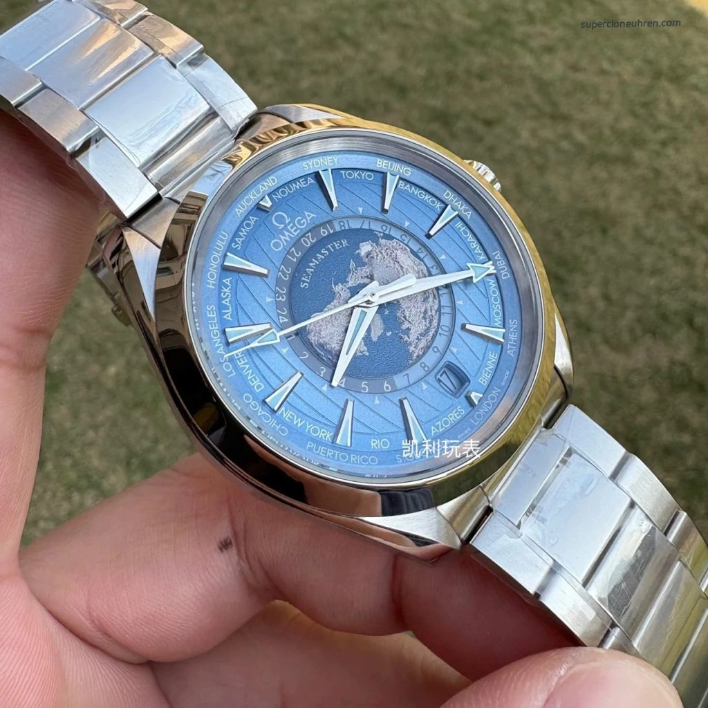 Super Clone Omega Seamaster Aqua Terra Worldtimer 220.10.43.22.03.002 Eisblaues Zifferblatt 43mm