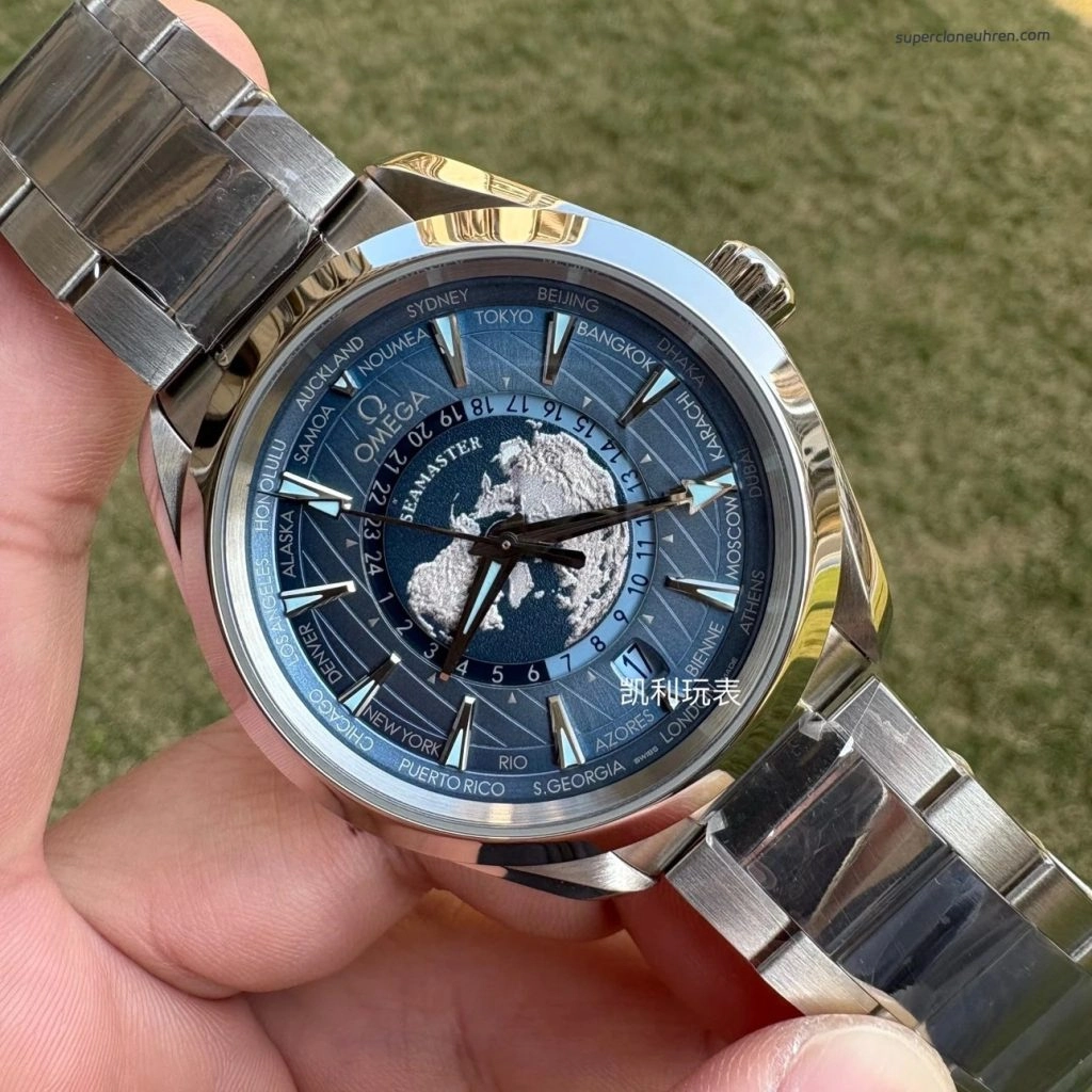 Super Clone Omega Seamaster Aqua Terra Worldtimer 220.10.43.22.03.002 Eisblaues Zifferblatt 43mm