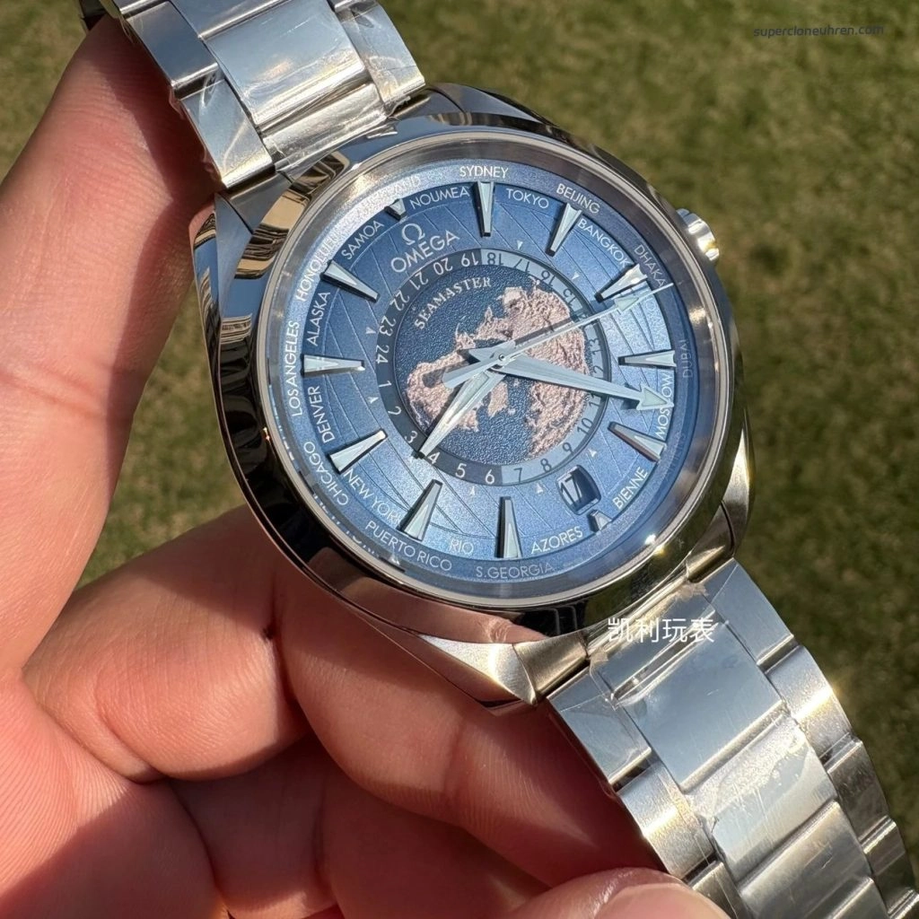 Super Clone Omega Seamaster Aqua Terra Worldtimer 220.10.43.22.03.002 Eisblaues Zifferblatt 43mm