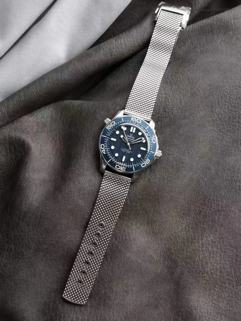 Premium Replica Uhr Omega Seamaster 210.30.42.20.03.002 blaues Zifferblatt Edelstahl 42mm