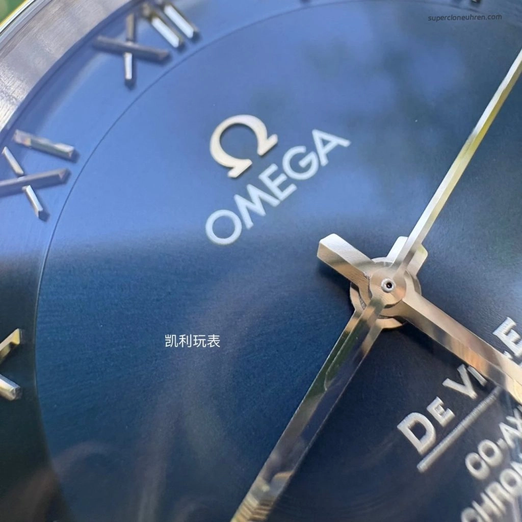 Premium Replica Uhr Omega De Ville 431.10.41.21.03.001 blaues Zifferblatt Edelstahl 41 mm