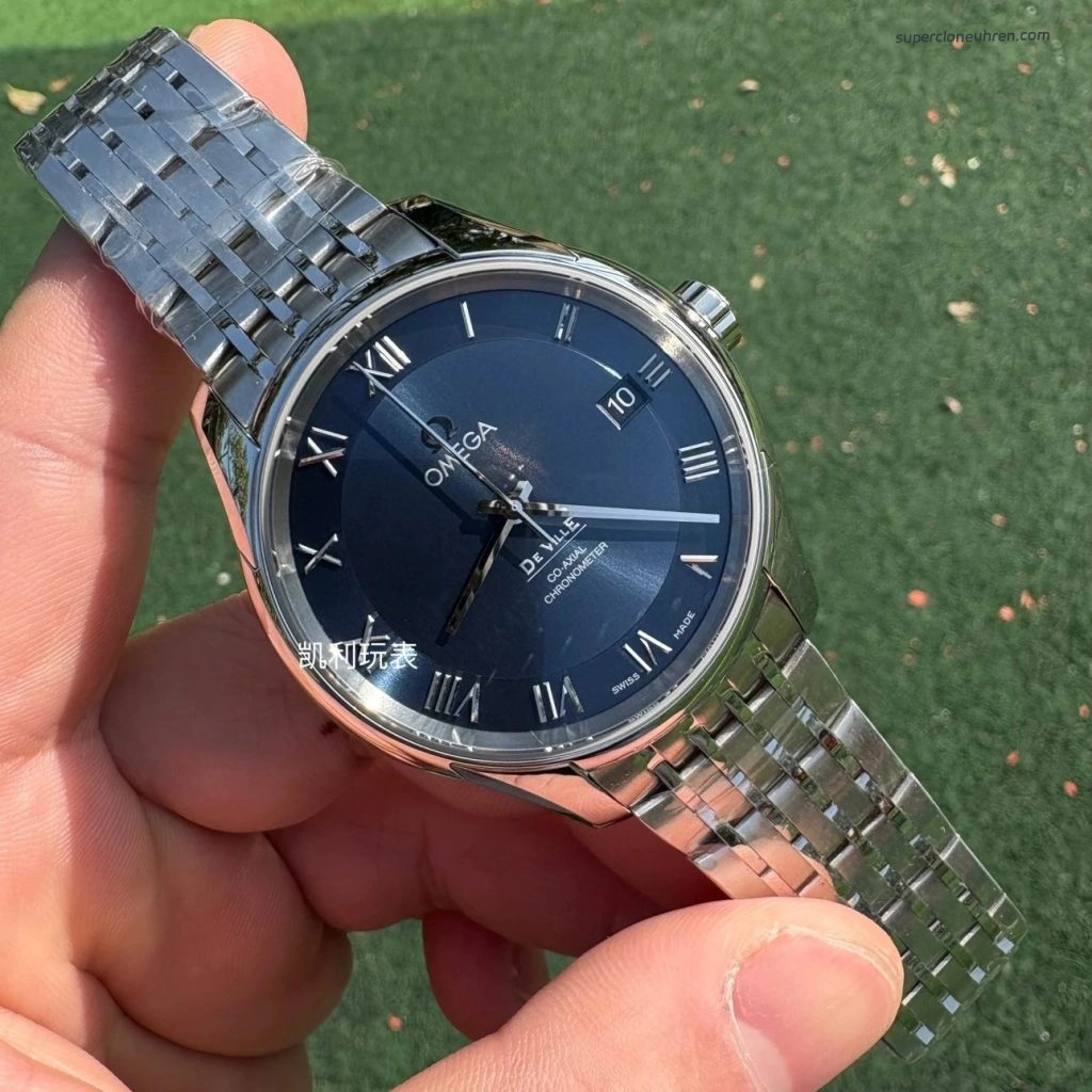 Premium Replica Uhr Omega De Ville 431.10.41.21.03.001 blaues Zifferblatt Edelstahl 41 mm