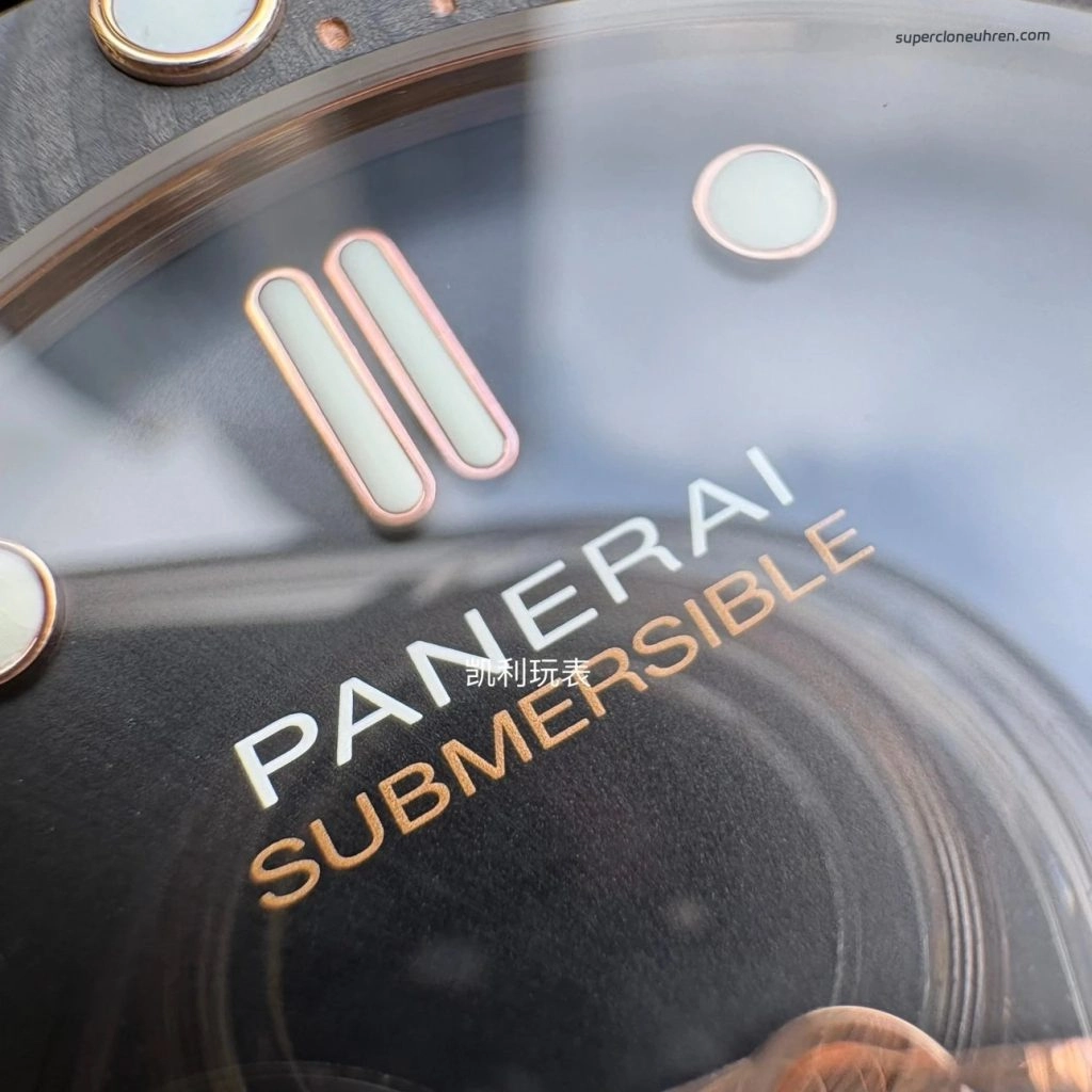 Super Clone Panerai Submersible PAM01070 Roségold mit Carbon-Lünette 44 mm