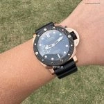 Super Clone Panerai Submersible PAM01070 Roségold mit Carbon-Lünette 44 mm