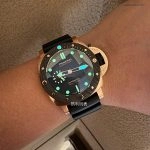 Super Clone Panerai Submersible PAM01070 Roségold mit Carbon-Lünette 44 mm