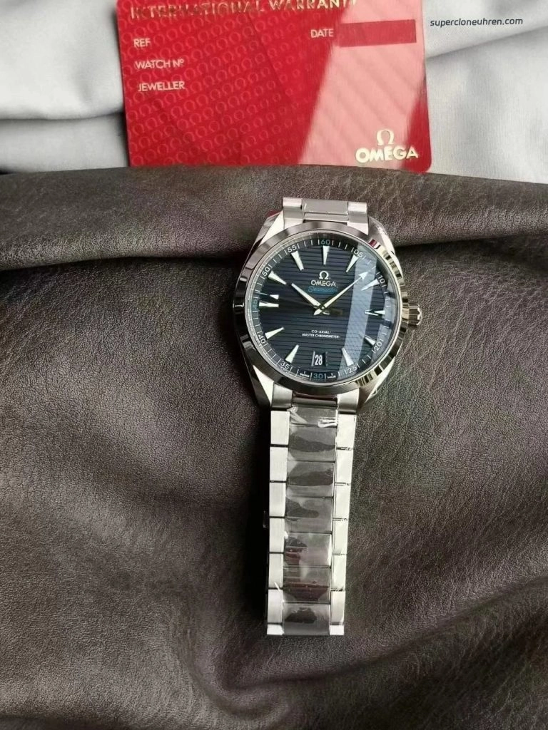 Premium Replica Uhr Omega Seamaster 220.10.41.21.03.001 blaues Teak-Zifferblatt 41mm