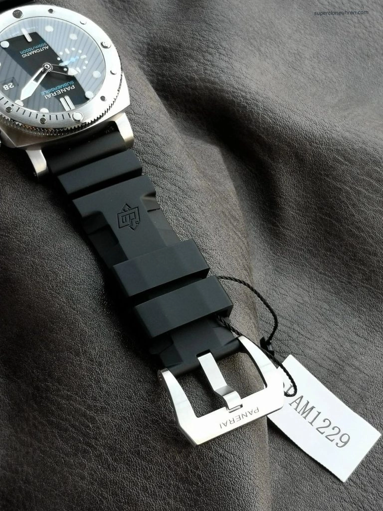 1:1 Super Clone Uhr Panerai Submersible PAM01229 mit blauem Sekundenzeiger Edelstahl 44mm