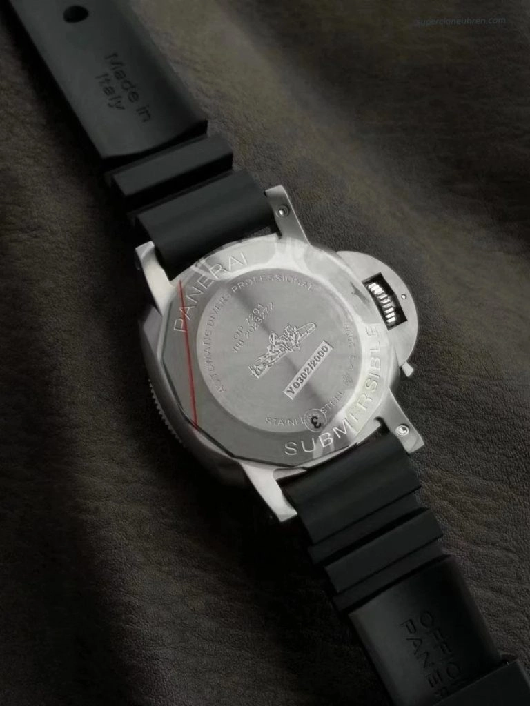 Premium Replica Uhr Panerai Submersible PAM02223 aus mattiertem Edelstahl 42 mm