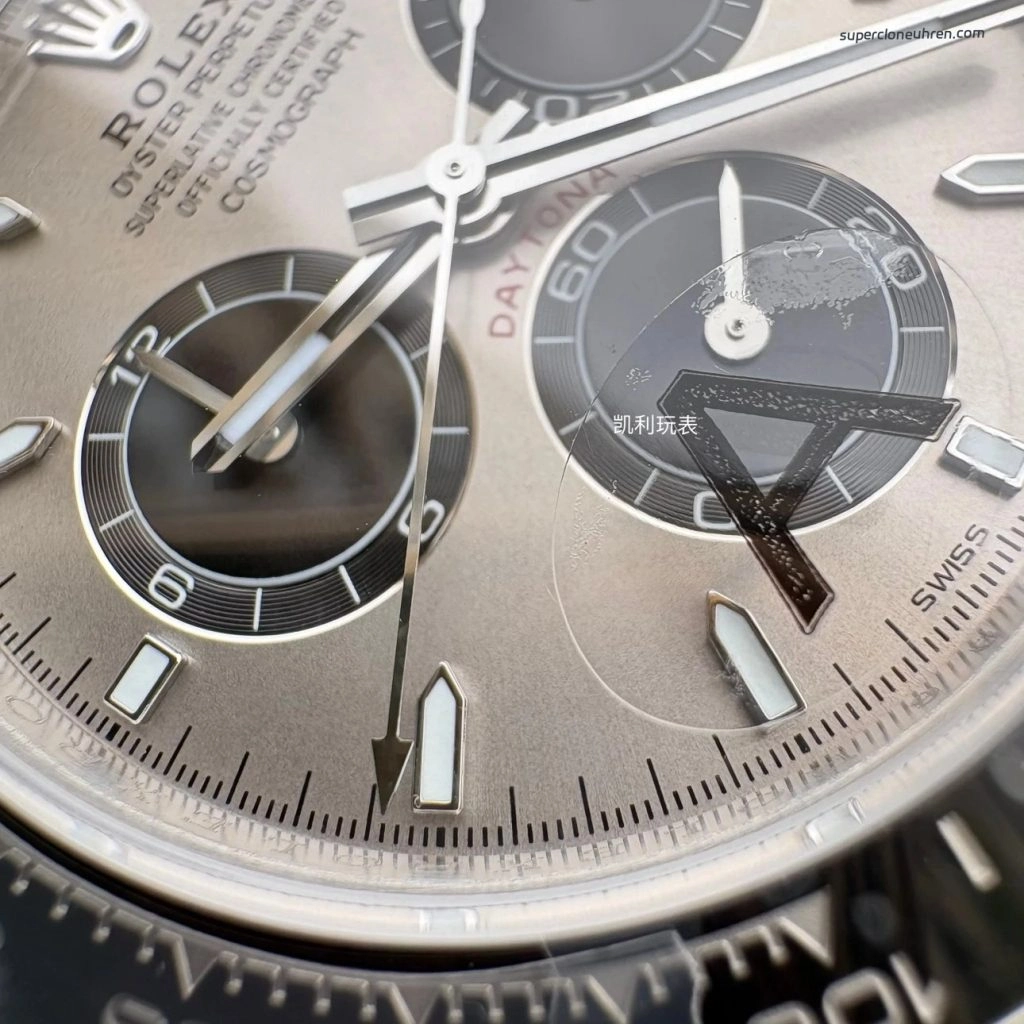 Premium Replica Uhr Rolex Daytona 126519LN-0006 in Zementgrau mit Oysterflex 40 mm
