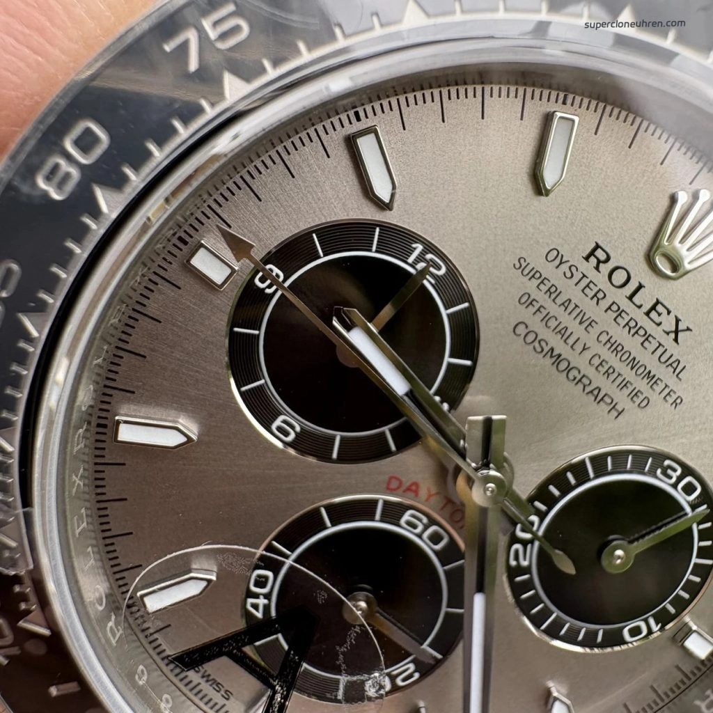 Premium Replica Uhr Rolex Daytona 126519LN-0006 in Zementgrau mit Oysterflex 40 mm