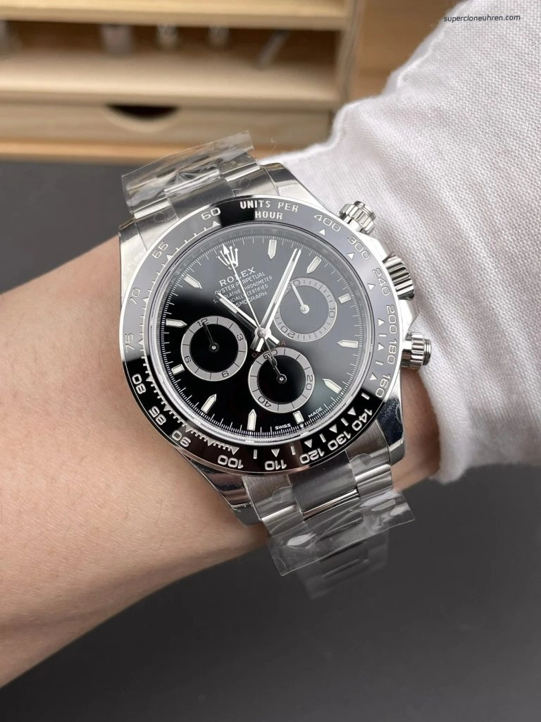 Premium Replica Uhr Rolex Daytona 126500LN-0002 mit schwarzer Keramiklünette 40mm