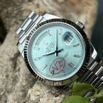 Premium Replica Uhr Rolex Day-Date m228236-0006 eisblaues Zifferblatt mit Diamantindizes 40 mm