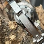 Premium Replica Uhr Rolex Day-Date m228236-0006 eisblaues Zifferblatt mit Diamantindizes 40 mm