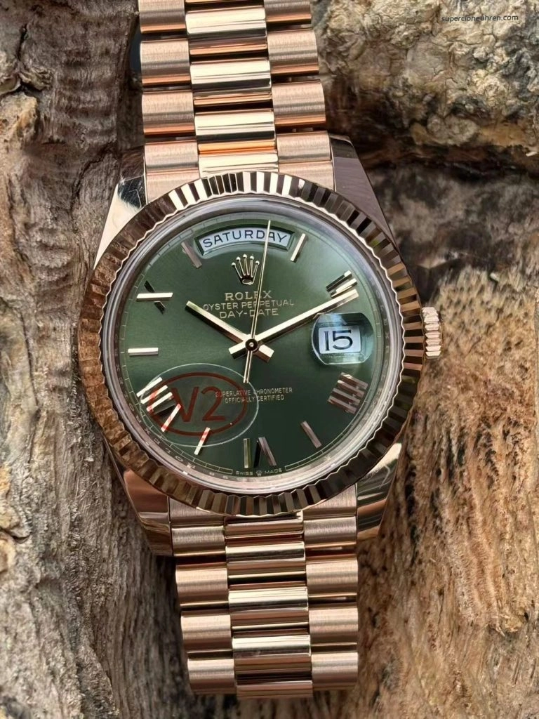 Premium Replica Uhr Rolex Day-Date m228235-0025 Roségold Mintgrün 40mm