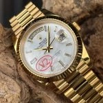 Premium Replica Uhr Rolex Day-Date m228238-0071 mit Perlmuttzifferblatt und Diamantindizes 40mm