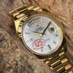Premium Replica Uhr Rolex Day-Date m228238-0071 mit Perlmuttzifferblatt und Diamantindizes 40mm