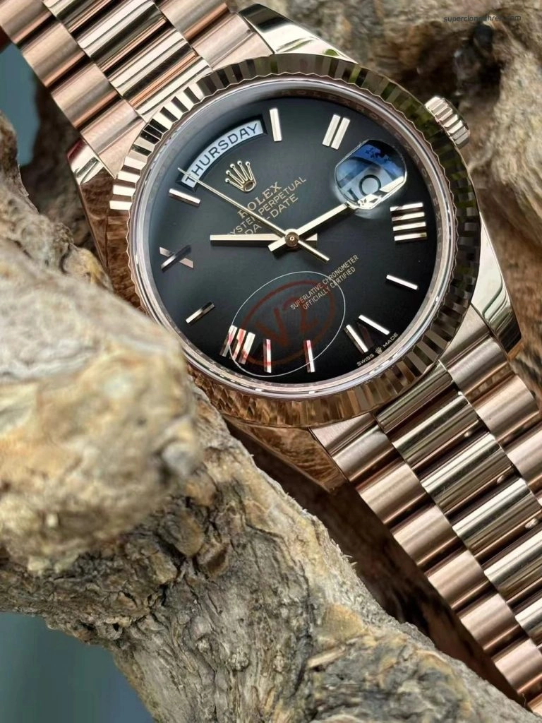 Premium Replica Uhr Rolex Day-Date m228235-0055 Roségold mit grauem Verlaufzifferblatt 40mm