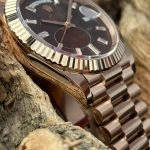 Premium Replica Uhr Rolex Day-Date m228235-0003 Roségold mit schokoladenbraunem Zifferblatt 40mm