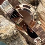 Premium Replica Uhr Rolex Day-Date m228235-0003 Roségold mit schokoladenbraunem Zifferblatt 40mm