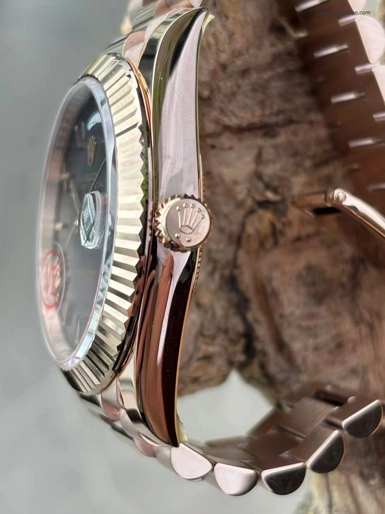 Premium Replica Uhr Rolex Day-Date m228235-0003 Roségold mit schokoladenbraunem Zifferblatt 40mm