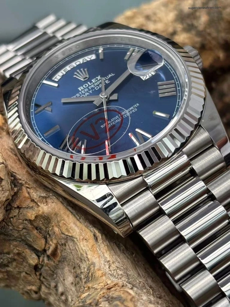 Premium Replica Uhr Rolex Day-Date m228239-0076 mit blauem Farbverlauf-Zifferblatt 40mm