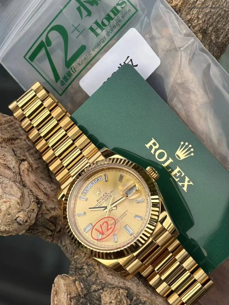 1:1 Super Clone Uhr Rolex Day-Date m228238-0003 Gelbgold mit President-Band 40mm