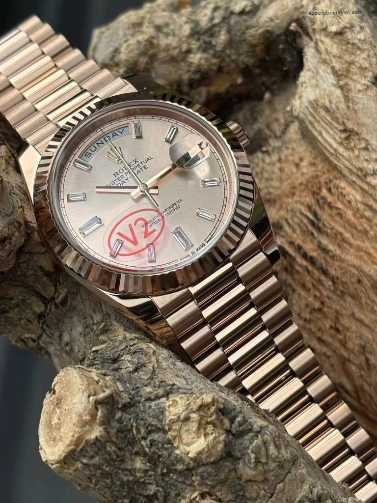 Premium Replica Uhr Rolex Day-Date m228235-0004 in Roségold mit Champagner-Zifferblatt 40mm