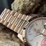 Premium Replica Uhr Rolex Day-Date m228235-0004 in Roségold mit Champagner-Zifferblatt 40mm