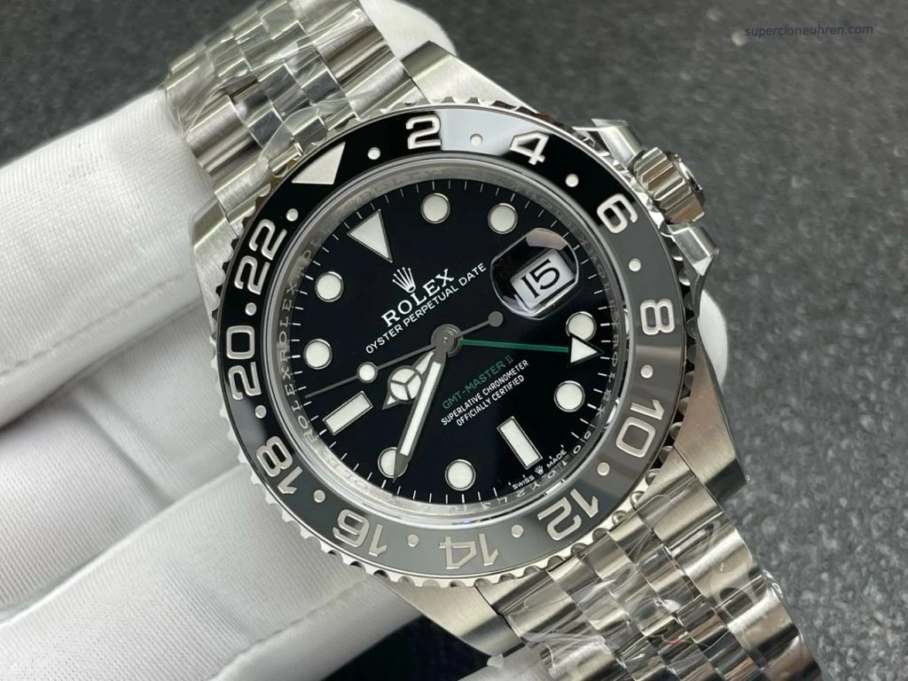 Super Clone Rolex GMT-Master II 126710GRNR-0003 Oystersteel mit schwarzer Lünette 40 mm