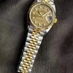 Premium Replica Uhr Rolex Datejust 126233-0045 Bicolor mit Diamantindizes 36mm