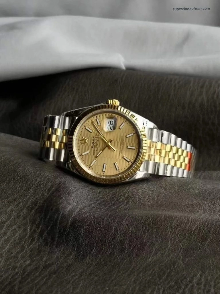 Premium Replica Uhr Rolex Datejust 36 M126233-0039 Bicolor mit Jubilee-Band 36 mm
