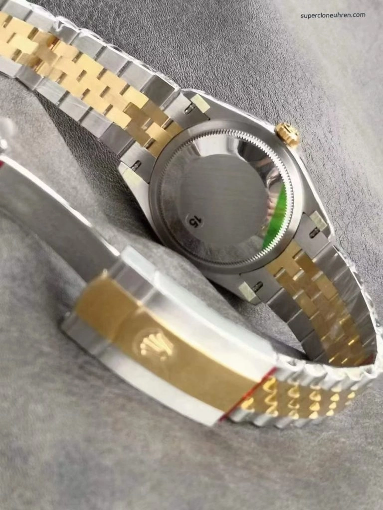 Premium Replica Uhr Rolex Datejust 36 M126233-0039 Bicolor mit Jubilee-Band 36 mm