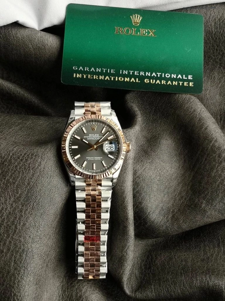 Premium Replica Uhr Rolex Datejust m126231-0013 Bicolor mit geriffelter Lünette 36mm
