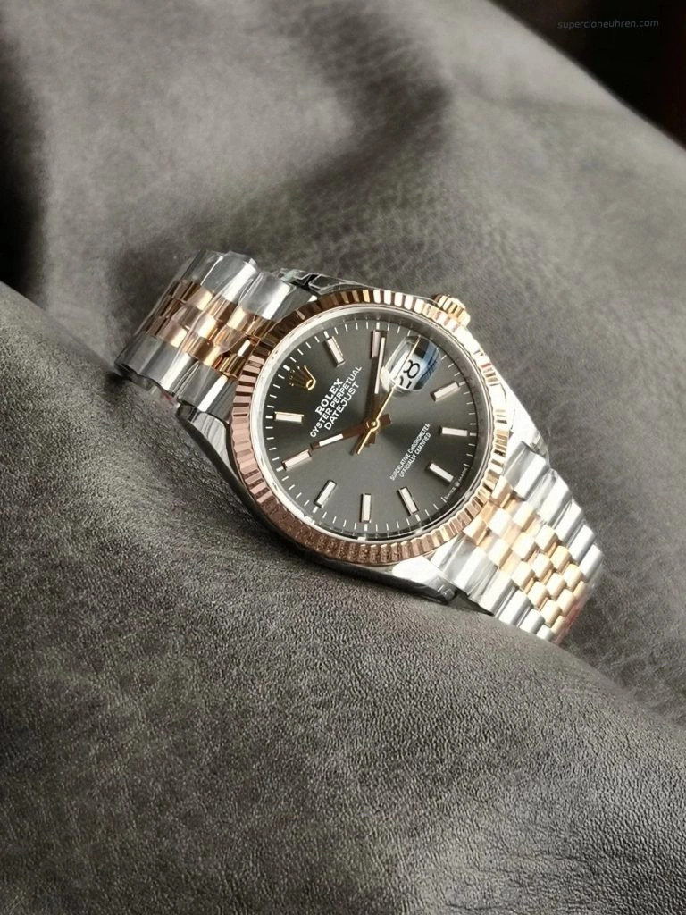 Premium Replica Uhr Rolex Datejust m126231-0013 Bicolor mit geriffelter Lünette 36mm