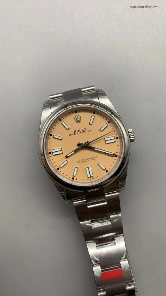 Premium Replica Uhr Rolex Oyster Perpetual 41 m134300-0007 in Sandbeige 41 mm