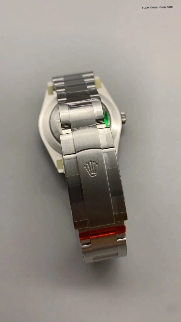 Premium Replica Uhr Rolex Oyster Perpetual 124300 mit türkisfarbenem Zifferblatt und Edelstahlband 41 mm