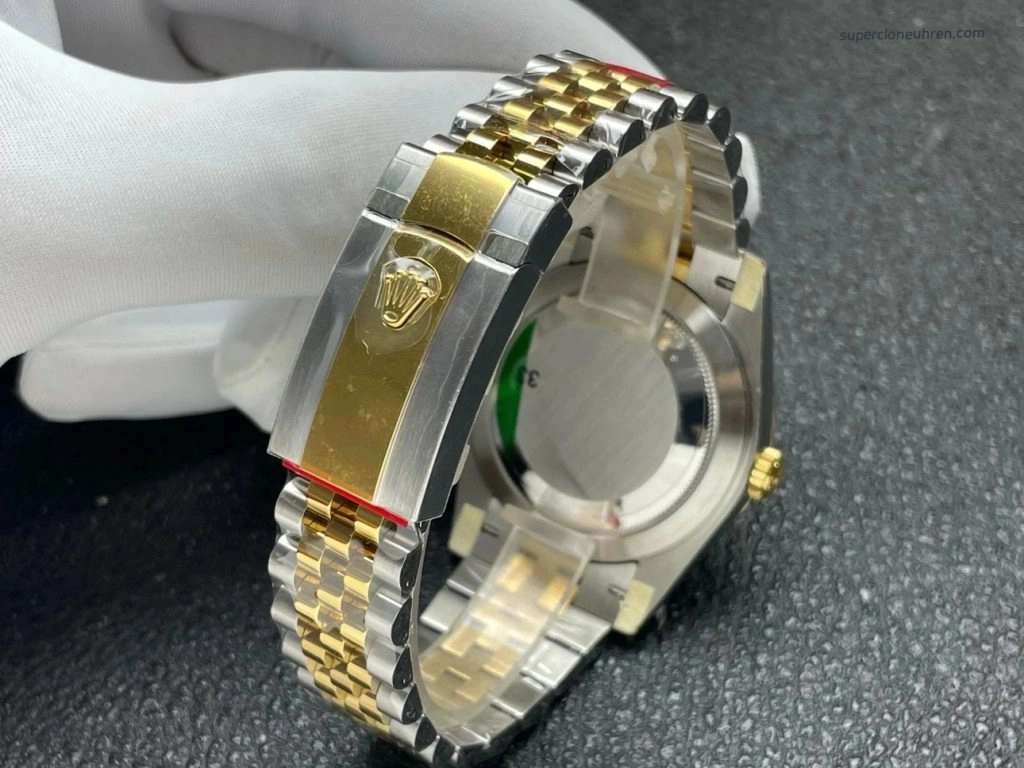 Premium Replica Uhr Rolex Datejust 126303-0020 Bicolor mit grünem Zifferblatt 41mm